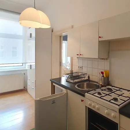 Quiet 2-Room Flat, Walking Distance To City Centre Wien Exterior foto