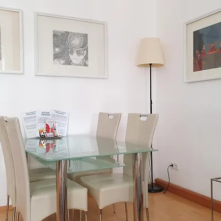 Quiet 2-Room Flat, Walking Distance To City Centre Wien Exterior foto