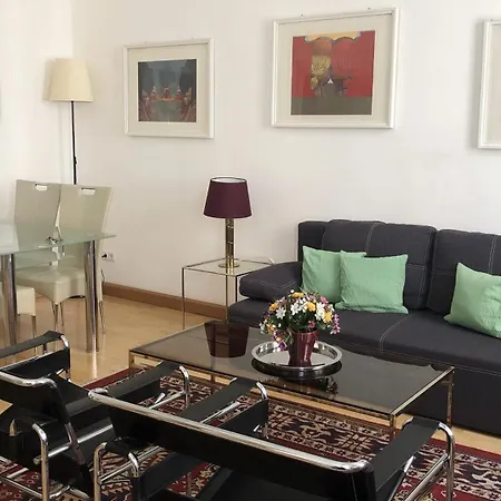 Quiet 2-Room Flat, Walking Distance To City Centre Wien Exterior foto